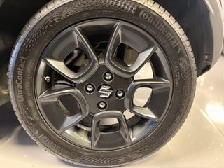 Voertuigafbeelding 9