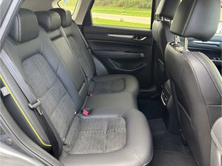 Voertuigafbeelding 12