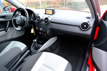 Voertuigafbeelding 4