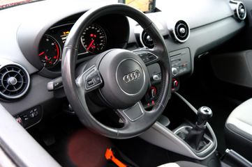 Voertuigafbeelding 5