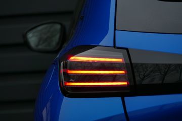 Voertuigafbeelding 6