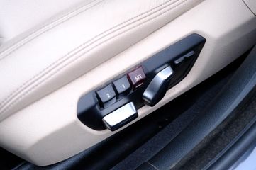 Voertuigafbeelding 32