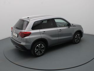 Voertuigafbeelding 10