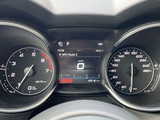 Voertuigafbeelding 4