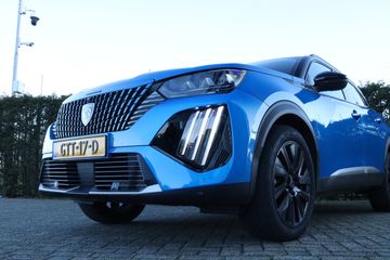 Voertuigafbeelding 4