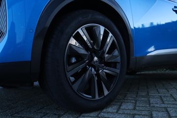 Voertuigafbeelding 8