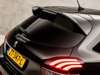 Voertuigafbeelding 32