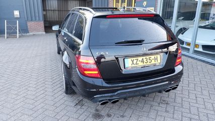 Voertuigafbeelding 4