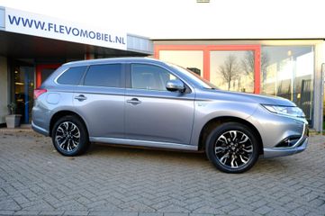 Voertuigafbeelding 3