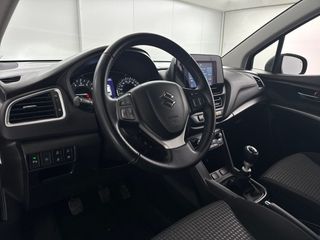 Voertuigafbeelding 12