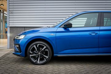 Voertuigafbeelding 10