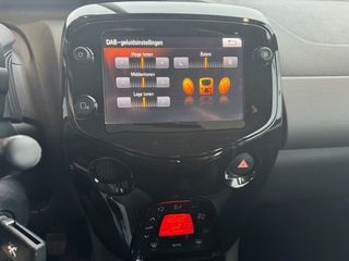 Voertuigafbeelding 12