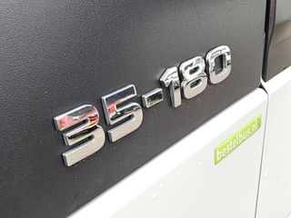 Voertuigafbeelding 10