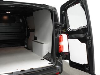 Voertuigafbeelding 31