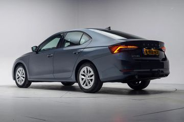 Voertuigafbeelding 2