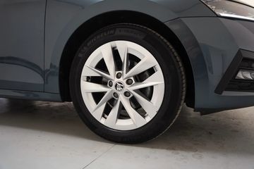 Voertuigafbeelding 26