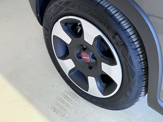 Voertuigafbeelding 6