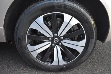 Voertuigafbeelding 4