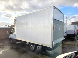 Voertuigafbeelding 3