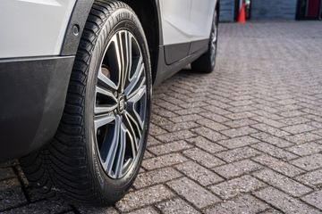 Voertuigafbeelding 9