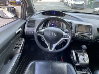 Voertuigafbeelding 7