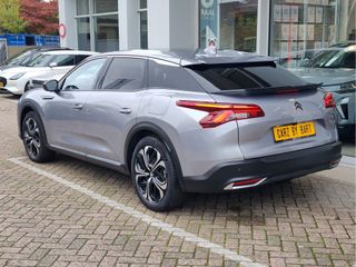 Voertuigafbeelding 2