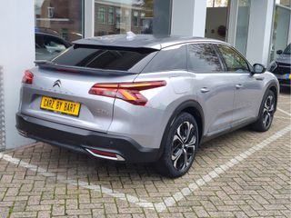 Voertuigafbeelding 4