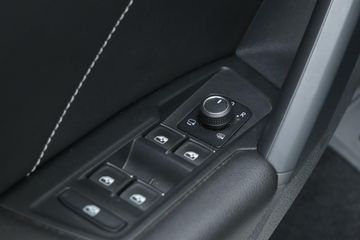 Voertuigafbeelding 44