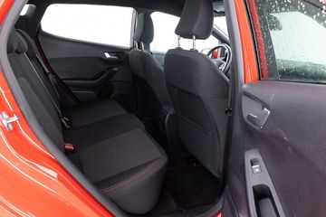 Voertuigafbeelding 6