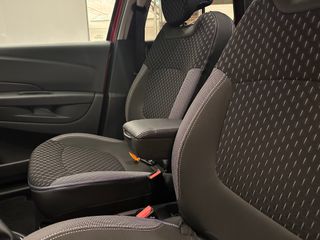 Voertuigafbeelding 21