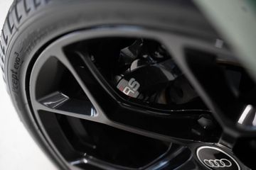 Voertuigafbeelding 24