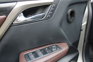 Voertuigafbeelding 28