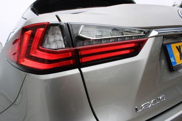 Voertuigafbeelding 5