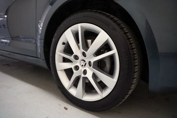 Voertuigafbeelding 37