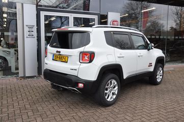 Voertuigafbeelding 13