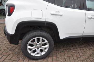 Voertuigafbeelding 17