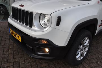 Voertuigafbeelding 3