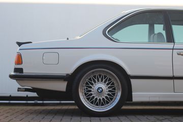 Voertuigafbeelding 33