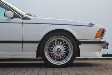 Voertuigafbeelding 34