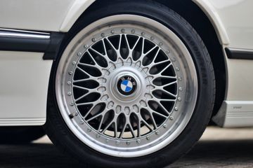 Voertuigafbeelding 38