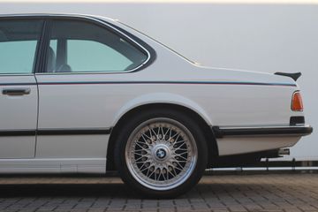 Voertuigafbeelding 40