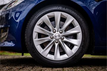 Voertuigafbeelding 16