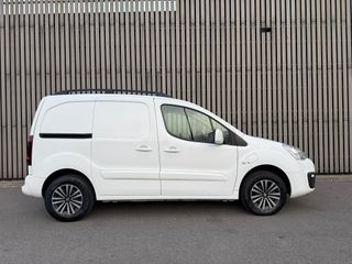 Voertuigafbeelding 19