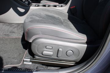 Voertuigafbeelding 13