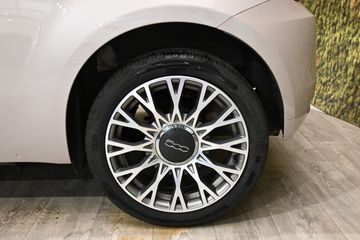 Voertuigafbeelding 14