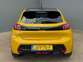 Voertuigafbeelding 6