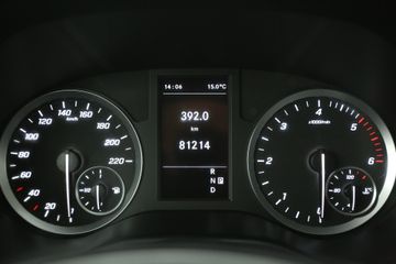 Voertuigafbeelding 12