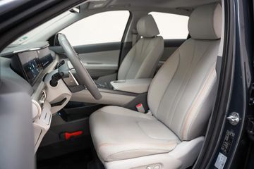 Voertuigafbeelding 8