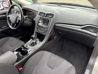 Voertuigafbeelding 9