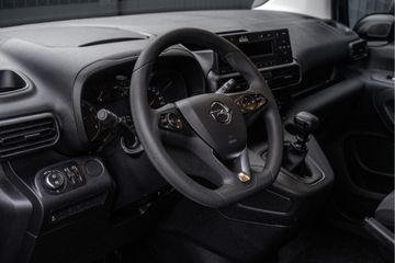 Voertuigafbeelding 12